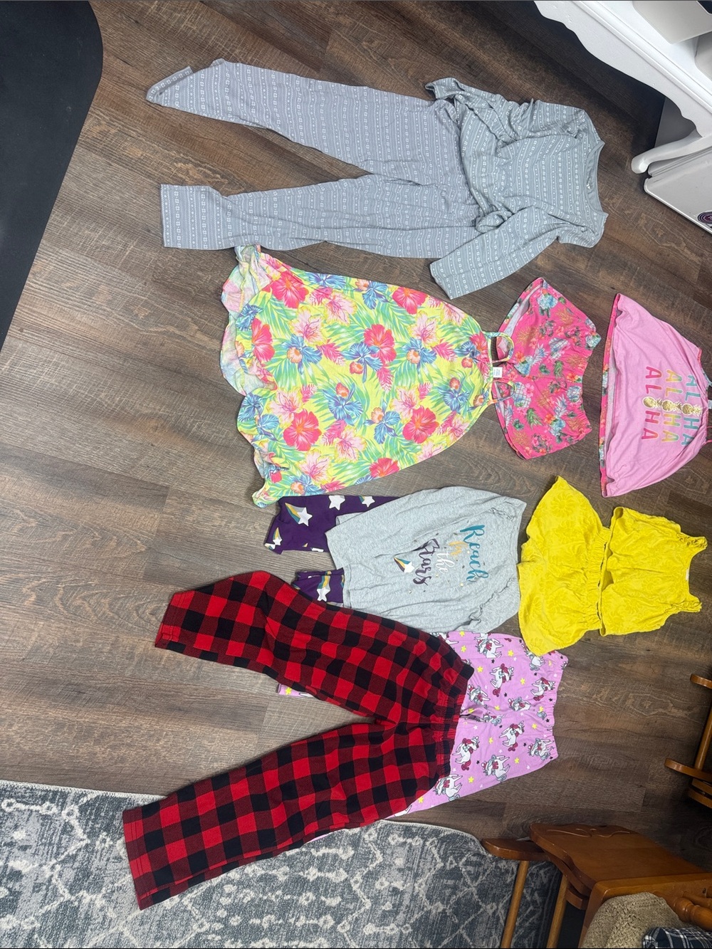 Girls size 10 pajamas